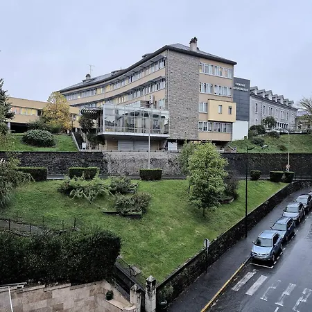 Le Cocon-t2-proche Du Centre-wifi 卢德